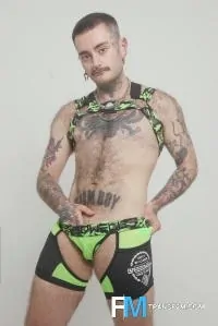 Gay Escort Jake Ftm 22yr - cum on body