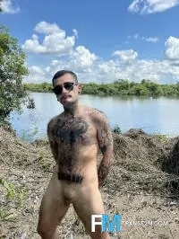 Gay Escort Jake Ftm 22yr - trio m/f