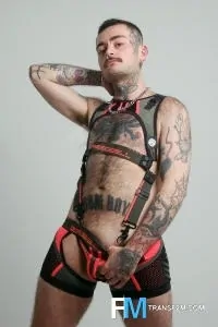 Gay Escort Jake Ftm 22yr - gangbang