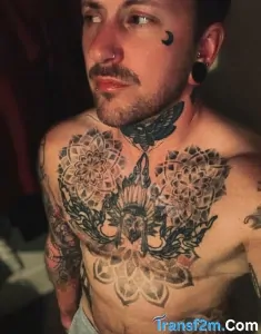 transgender (FTM) clit Nottingham Brody
