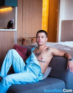 transgender (FTM) rent boy Liverpool Ftm Oliver Transboy