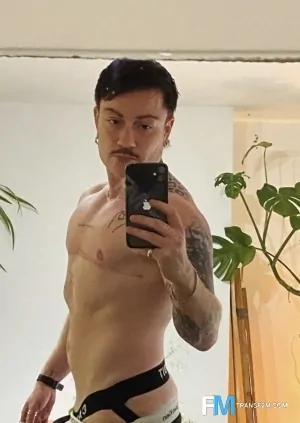 Bisexual Escort Bo 32yr - licking