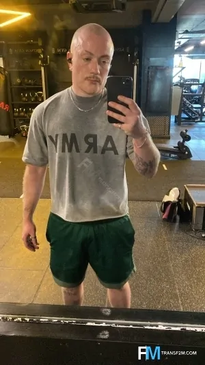 Bisexual Escort Bo 32yr - role